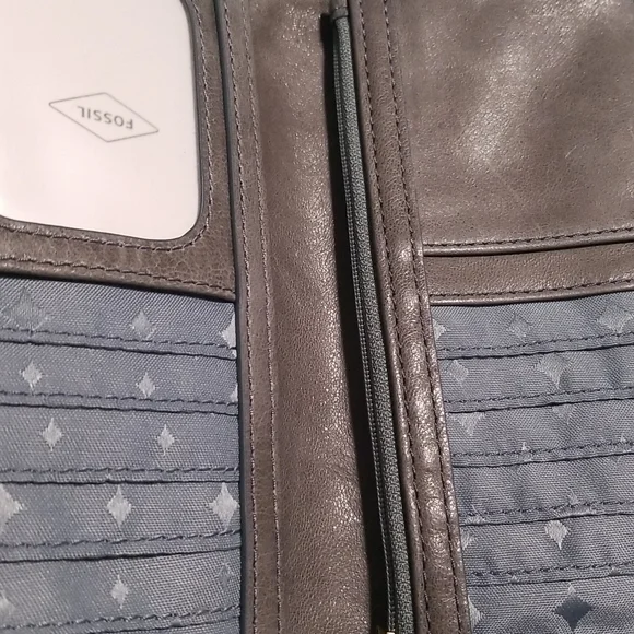 Brand New Fossil Full Size Wallet/Clutch(Grey) - Picture 10 of 11